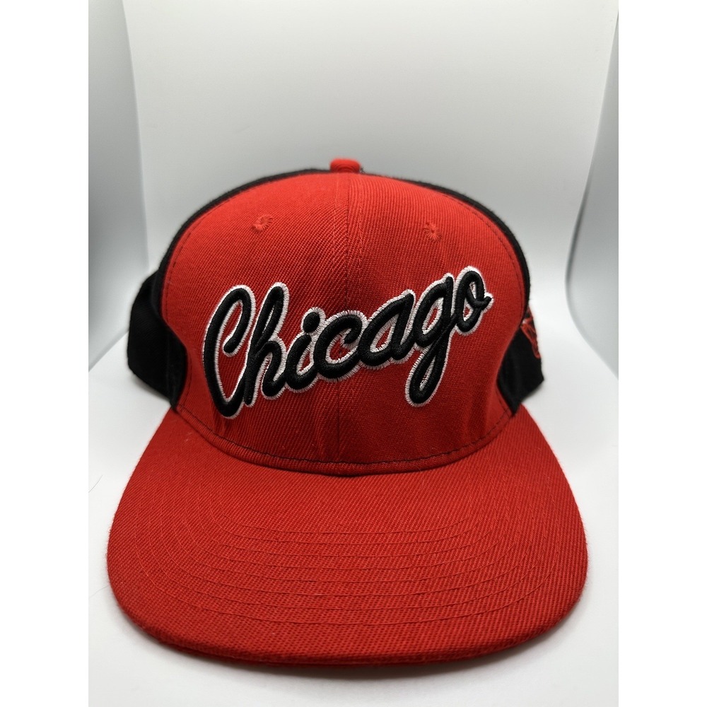 Mitchell & Ness Red & Black NBA Chicago Bulls Team‎ Snapback Hat